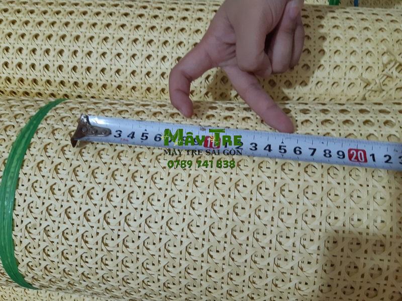 Lưới mây nhựa mắt cáo Tấm nhựa giả mây